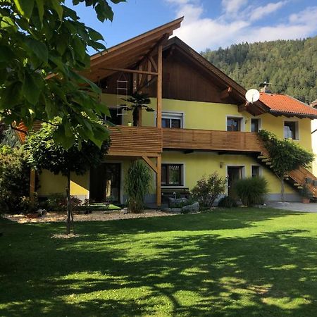 Ferienwohnung Eden Sachsenburg Buitenkant foto