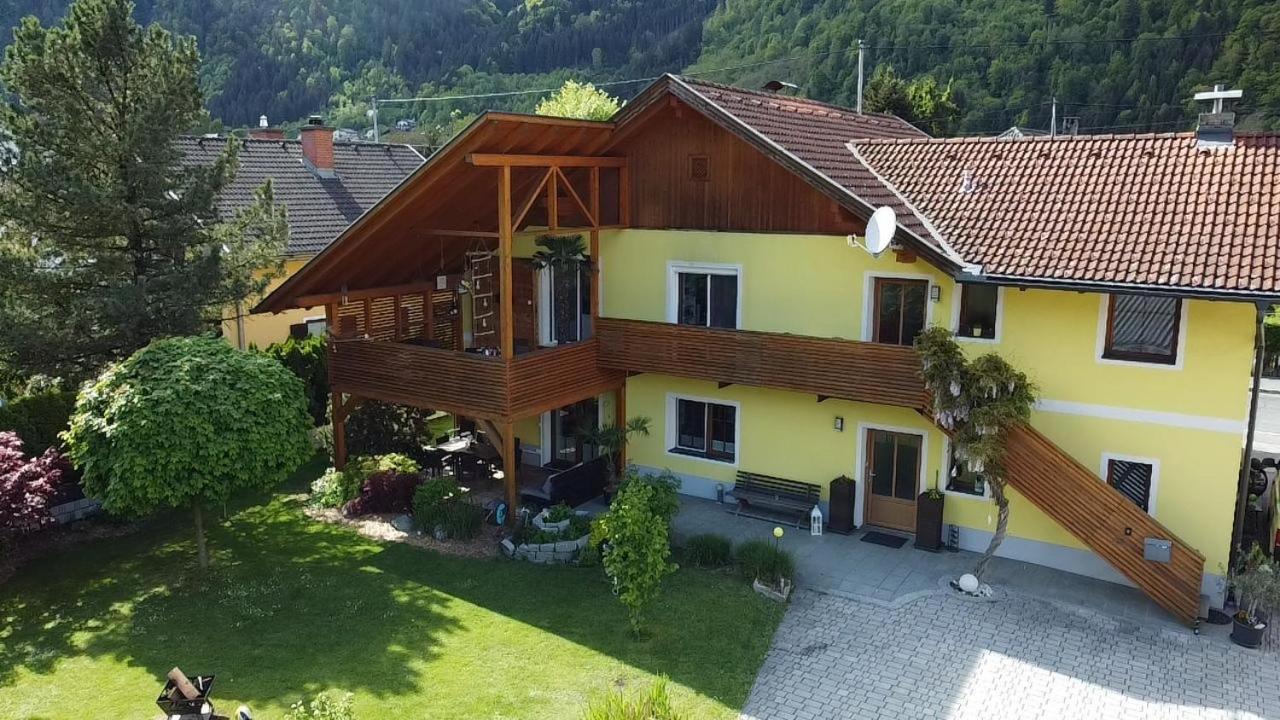 Ferienwohnung Eden Sachsenburg Buitenkant foto